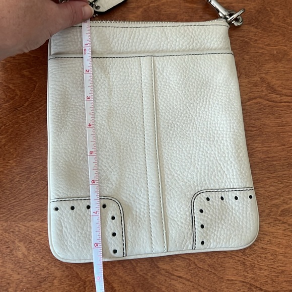 Coach Cream Leather Crossbody Purse - Picture 4 of 5